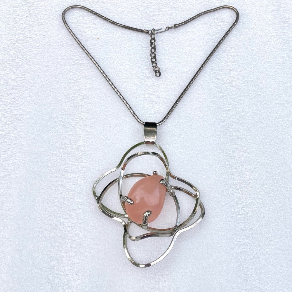 Vintage Natural Rose Quartz MCM Modernist Atomic 4" Pendant Necklace 20"